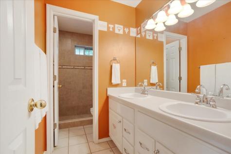 3420 Graham Street Paris TX 75460