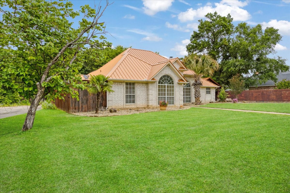 3420 Graham Street Paris TX 75460