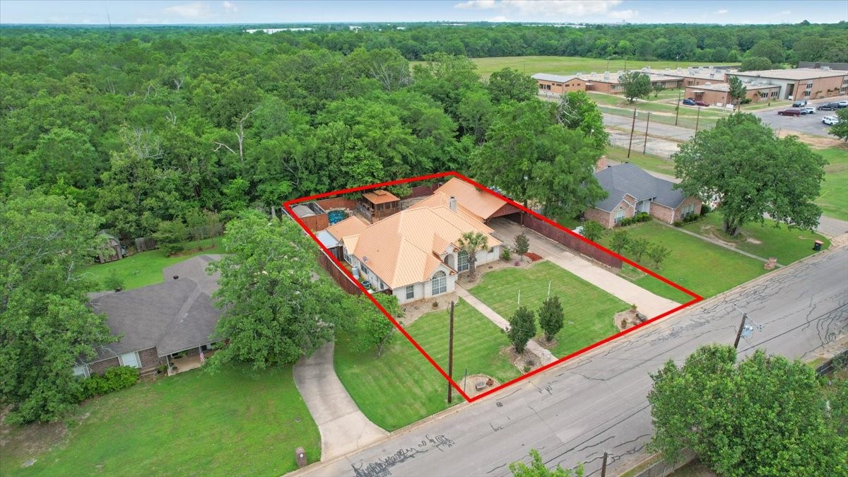 3420 Graham Street Paris TX 75460