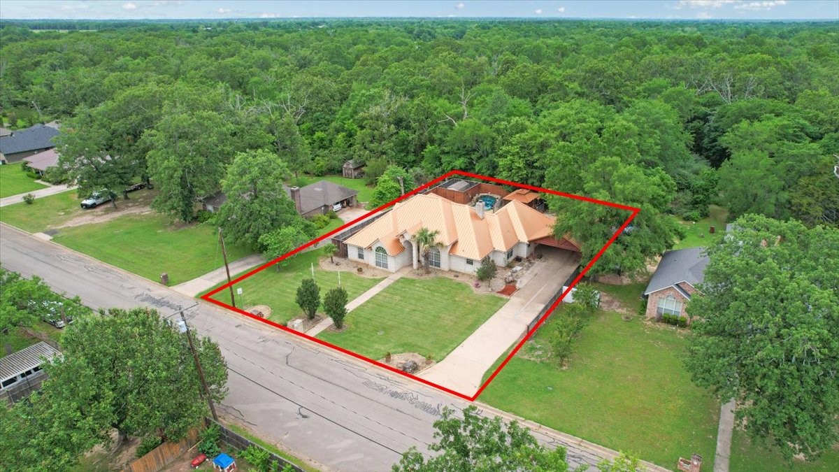 3420 Graham Street Paris TX 75460