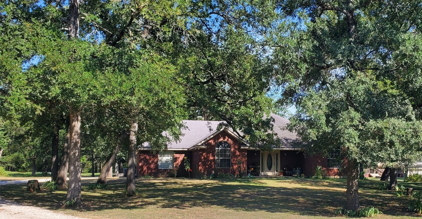 327 Lcr Whiterock Mexia TX 76667