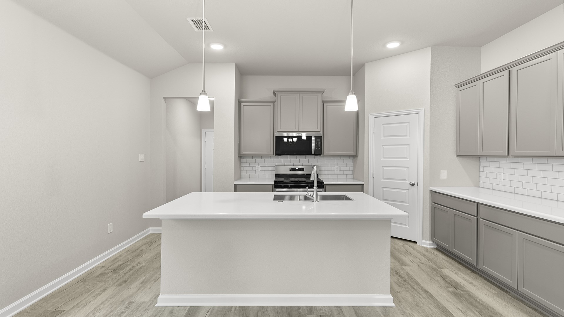 1734 Coachman Drive Forney TX 75126