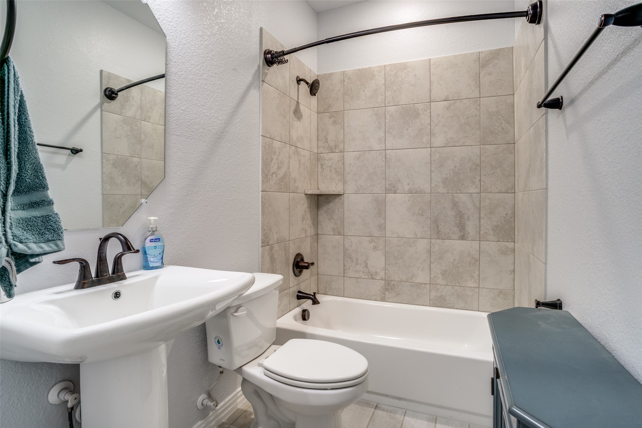 119 Cottonwood Court Van Alstyne TX 75495