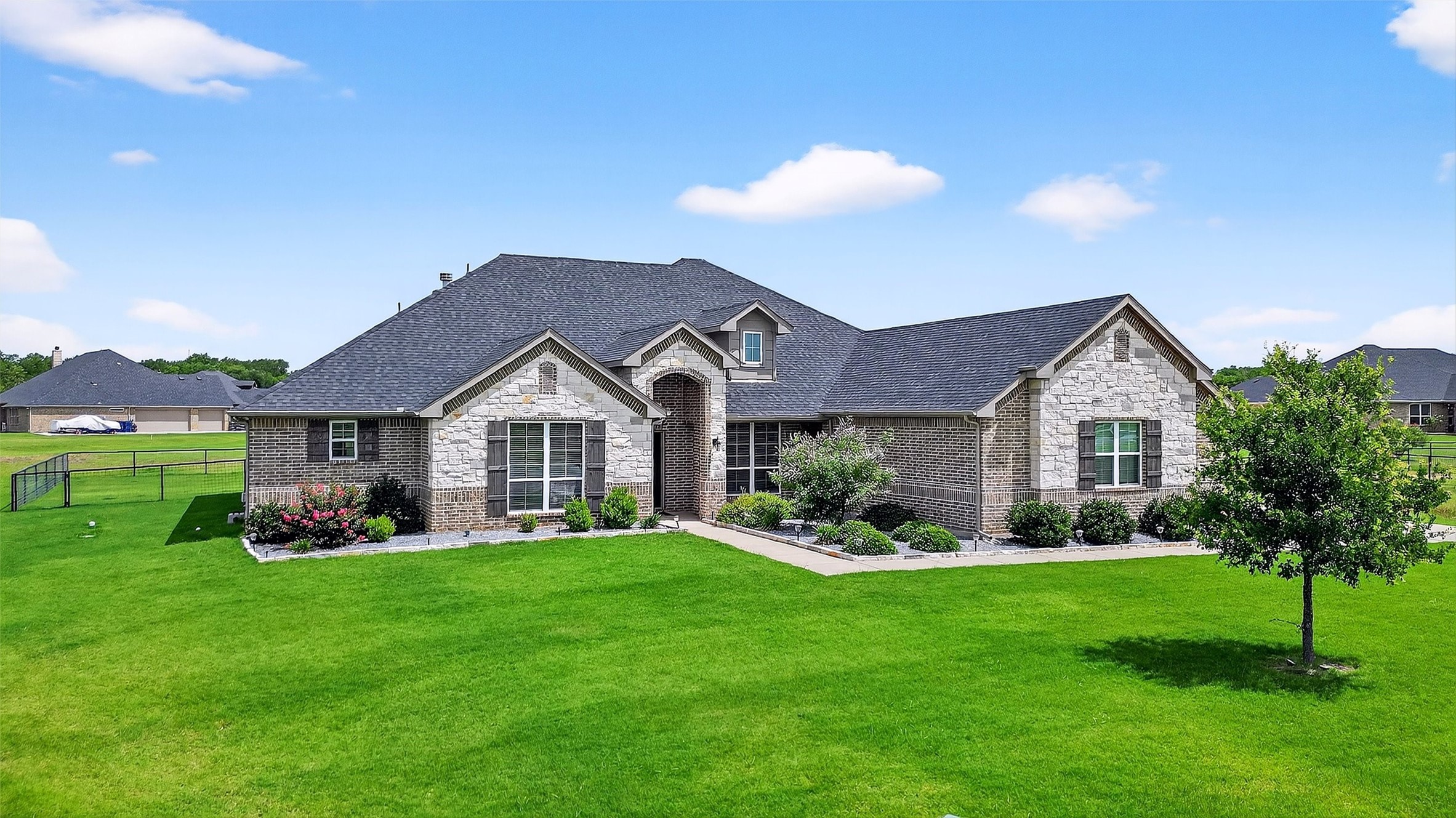 119 Cottonwood Court Van Alstyne TX 75495