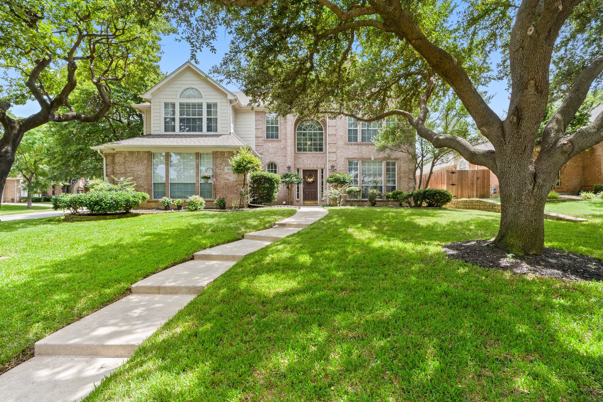 2803 Oakmont Court Grapevine TX 76051