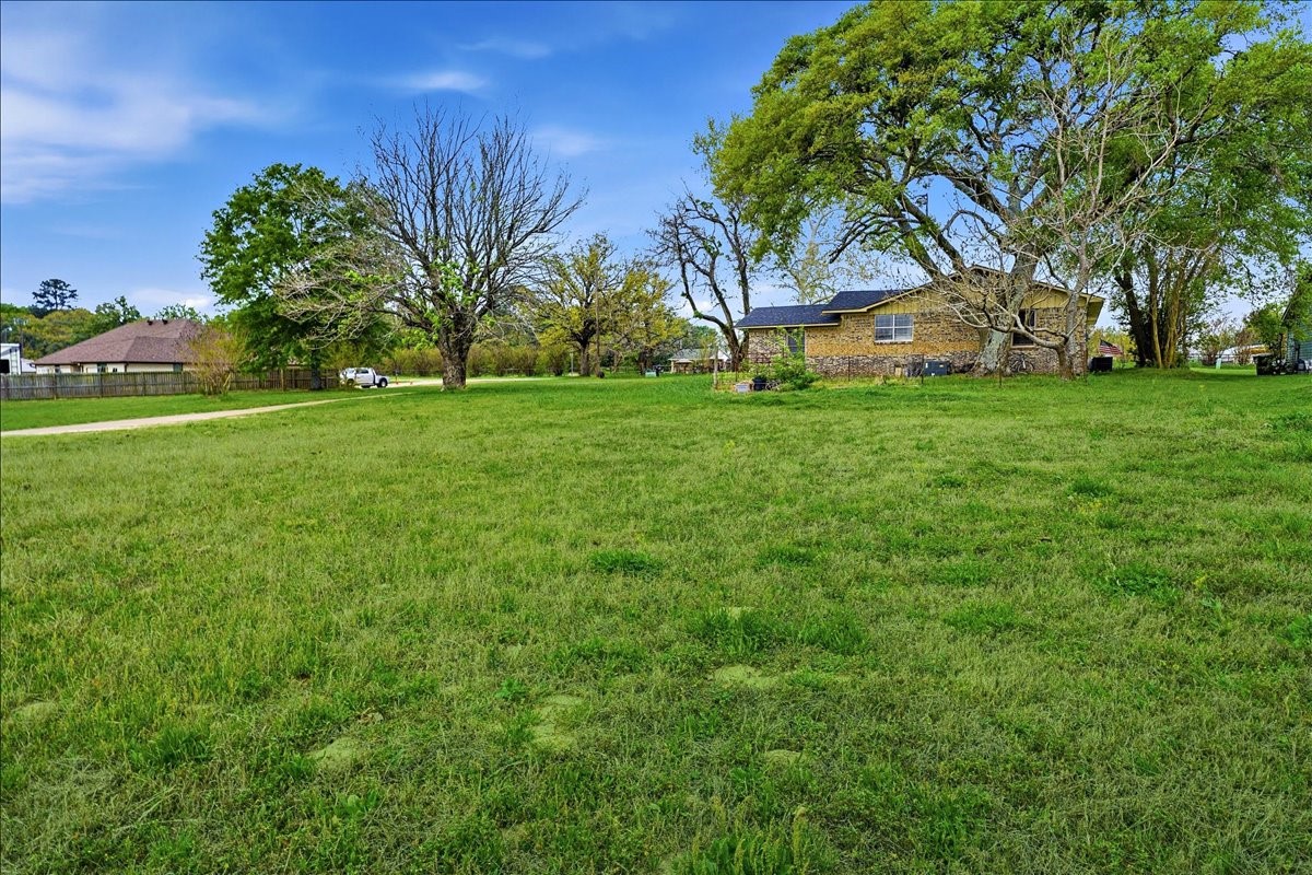 15106 County Road 431 Lindale TX 75771