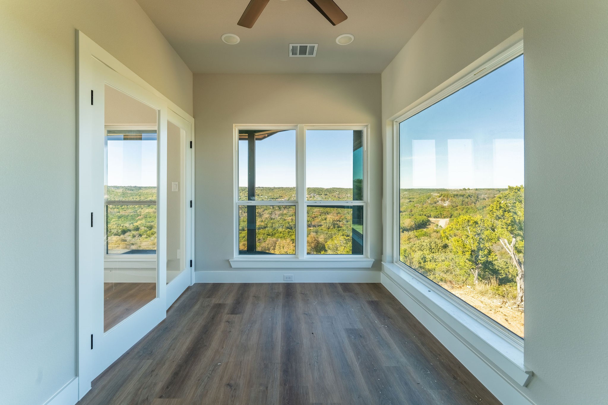 9100 Cherokee Court Rio Vista TX 76093