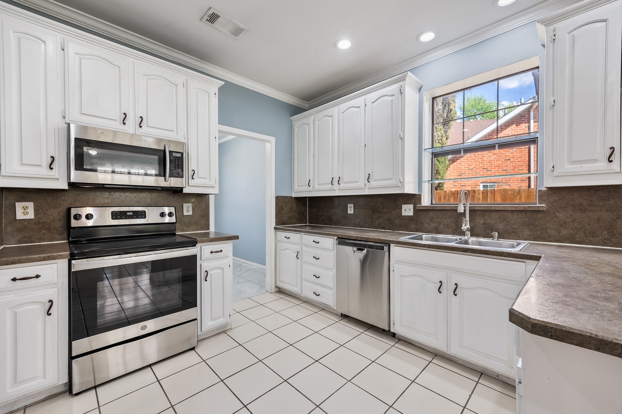 2606 Hickory Bend Drive Garland TX 75044