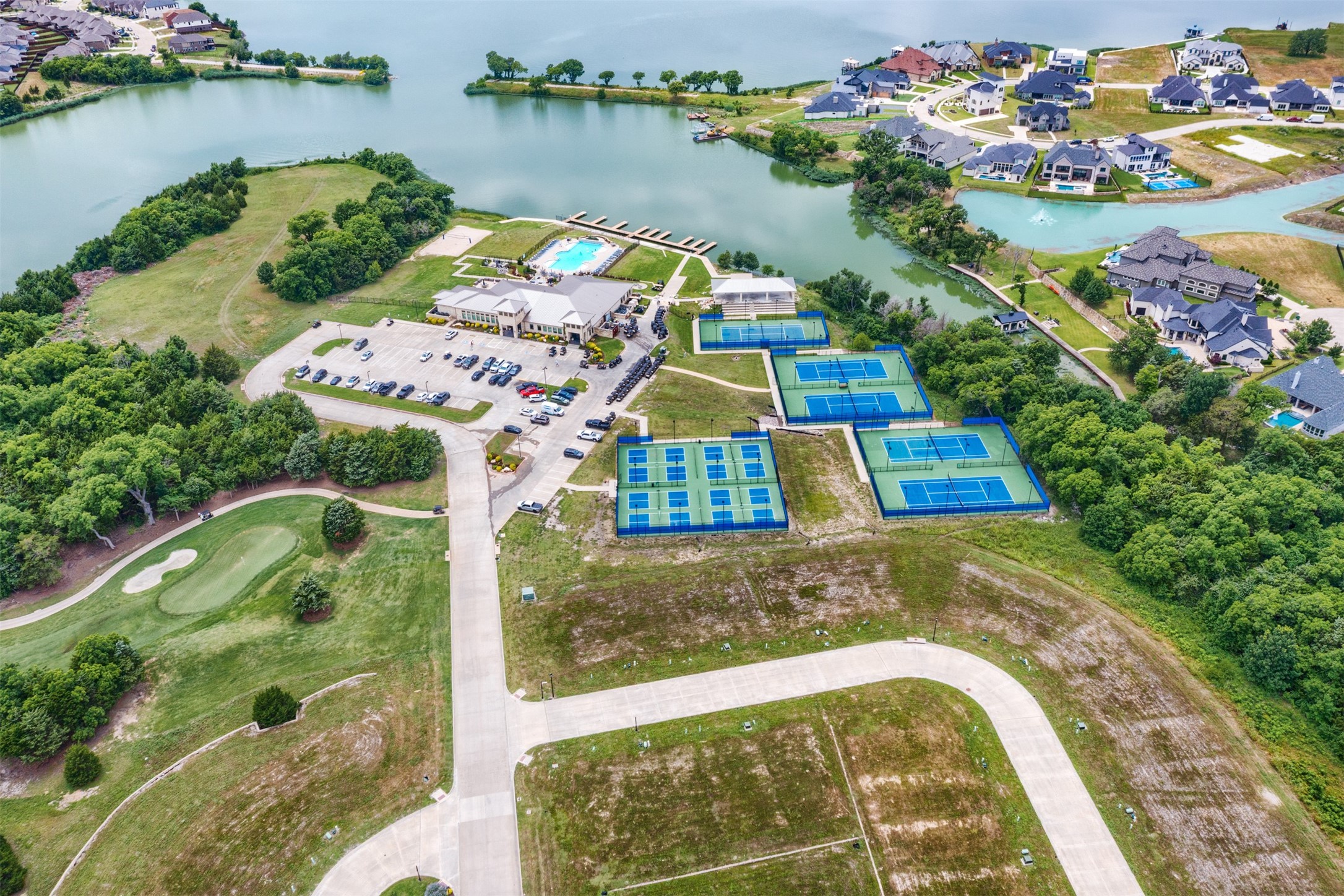 2536 Governors Boulevard Heath TX 75126