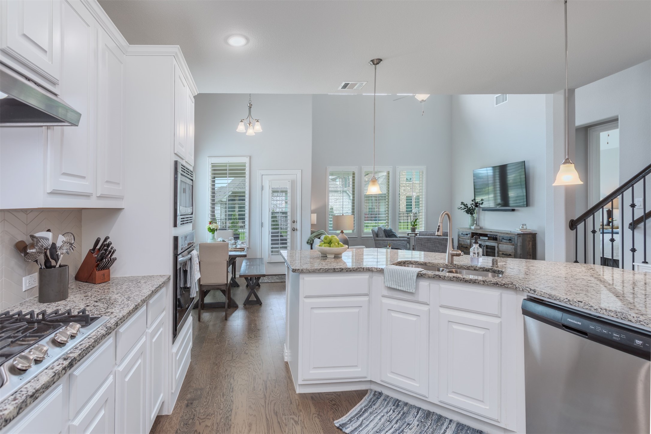 2536 Governors Boulevard Heath TX 75126