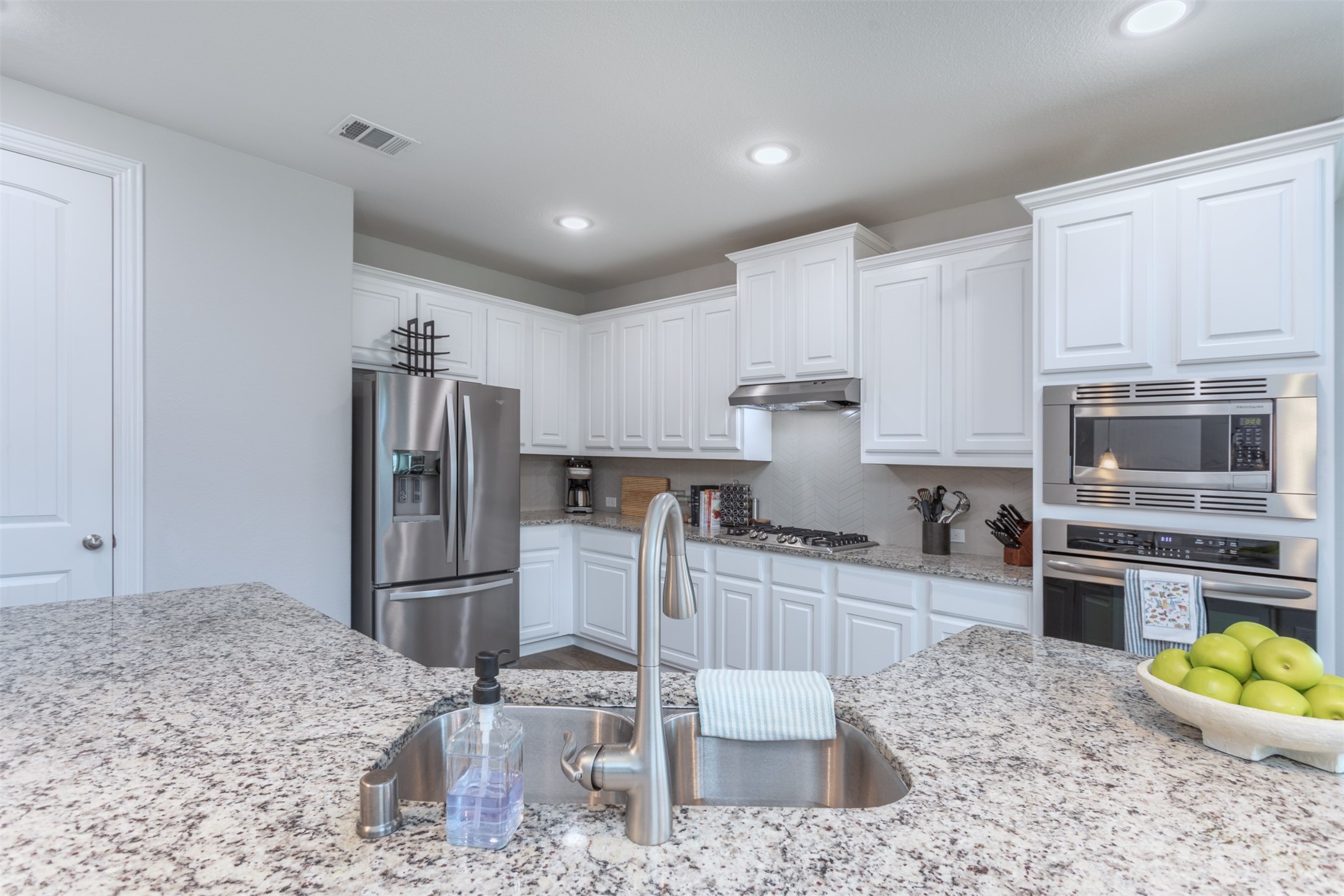 2536 Governors Boulevard Heath TX 75126