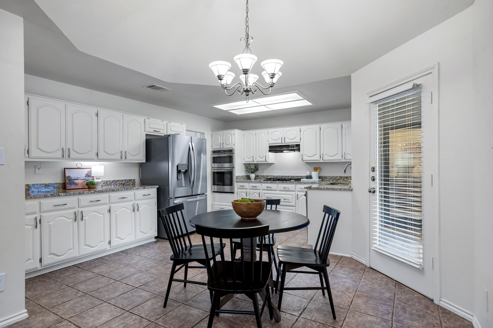 4206 N Hill Drive Carrollton TX 75010