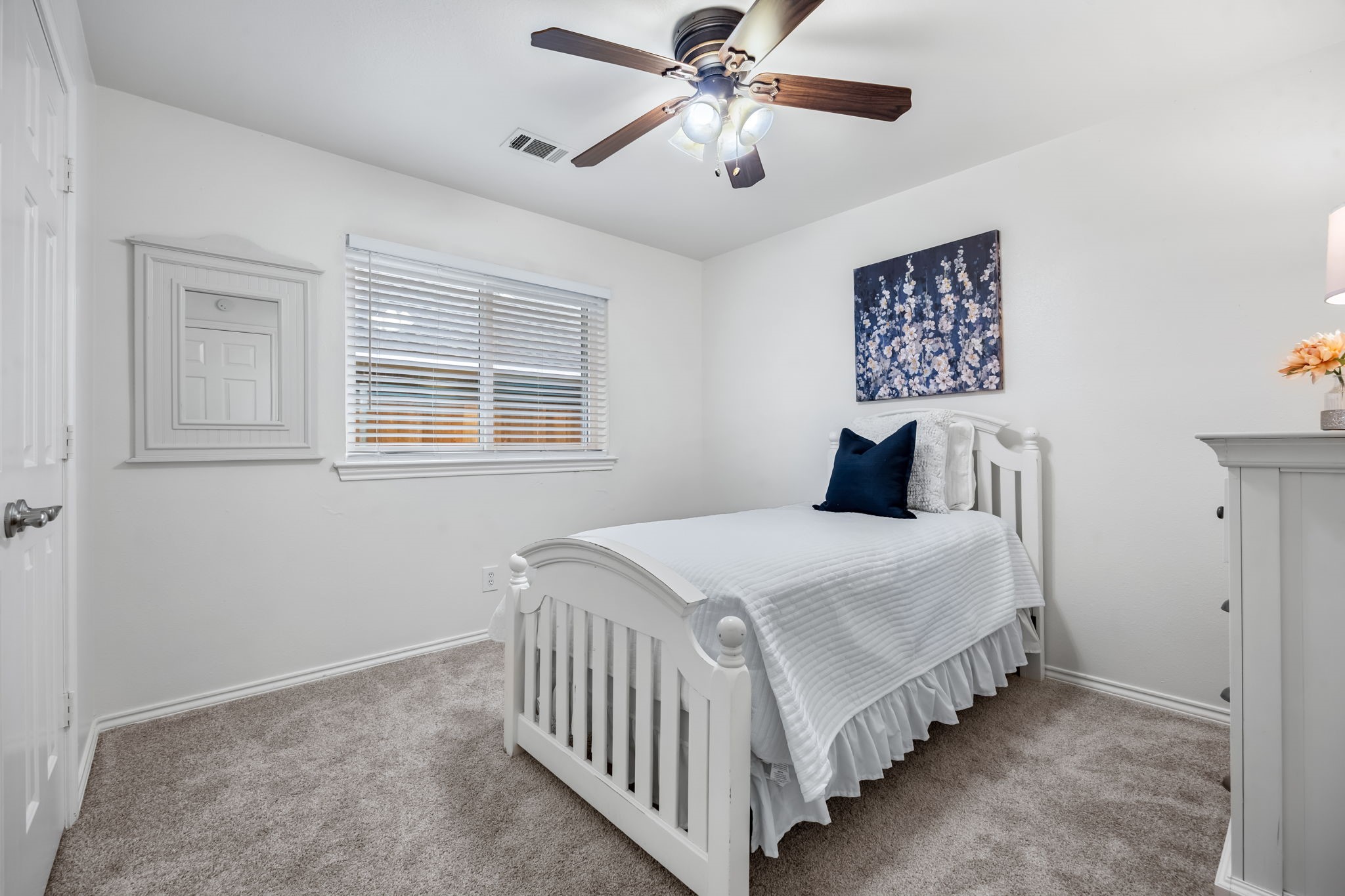 4206 N Hill Drive Carrollton TX 75010