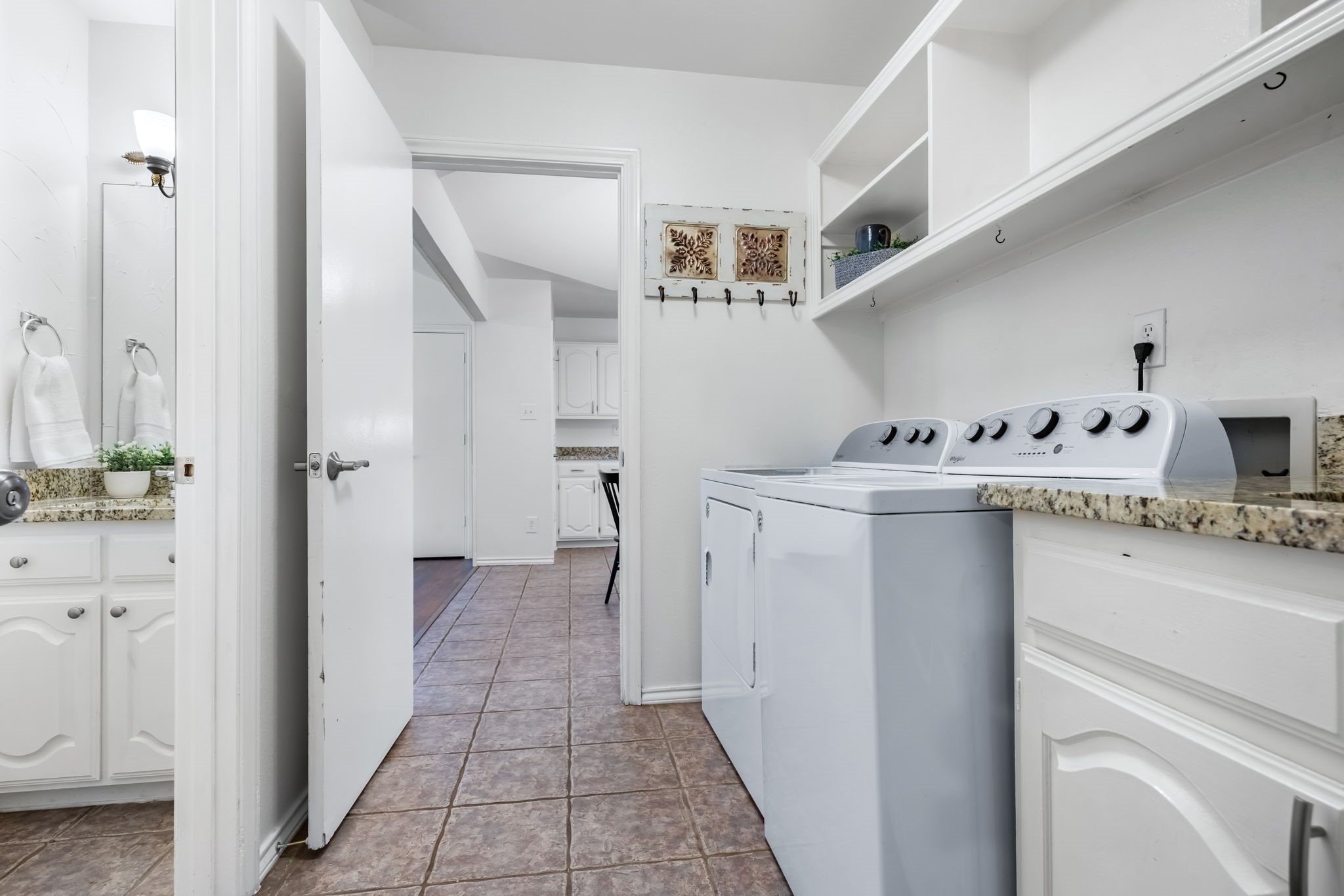 4206 N Hill Drive Carrollton TX 75010