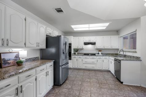 4206 N Hill Drive Carrollton TX 75010
