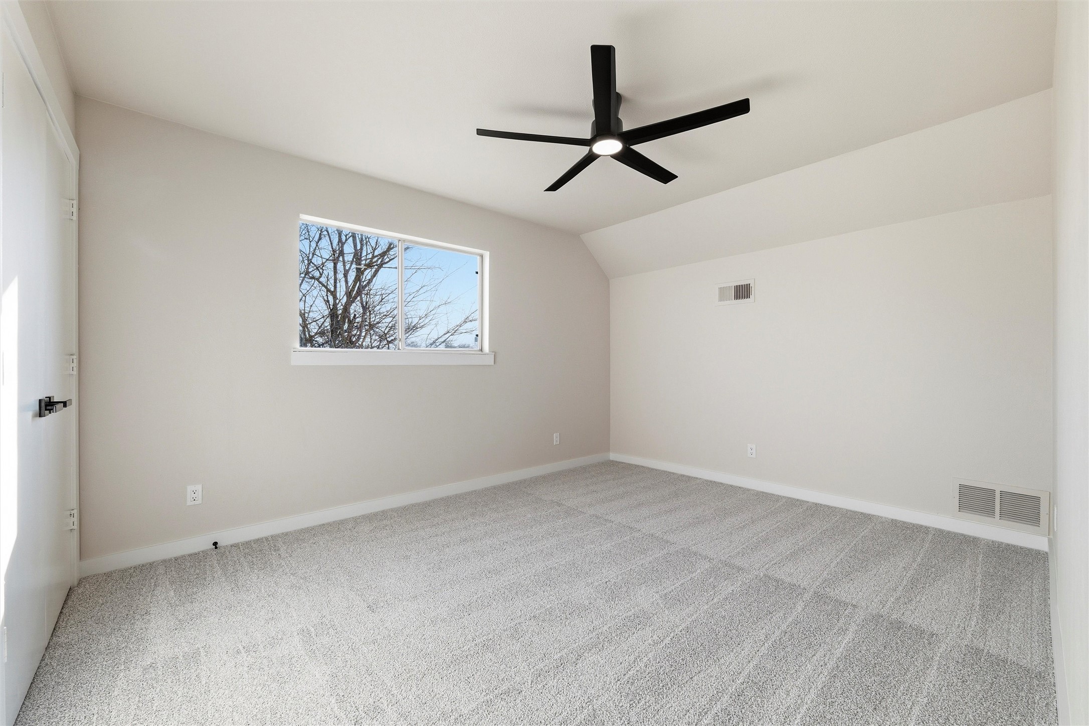 1207 Plateau Drive Duncanville TX 75116