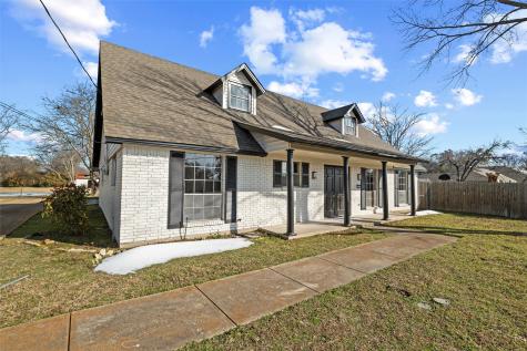 1207 Plateau Drive Duncanville TX 75116