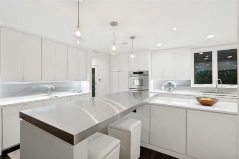 5210 Edmondson Avenue Dallas TX 75209