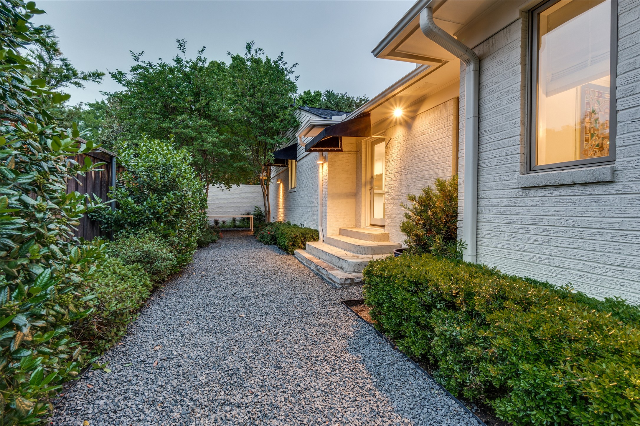 5210 Edmondson Avenue Dallas TX 75209