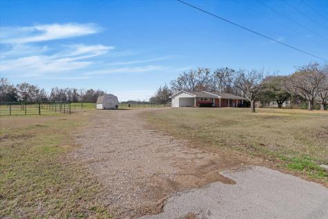 1910 Goodnight Boulevard Wills Point TX 75169