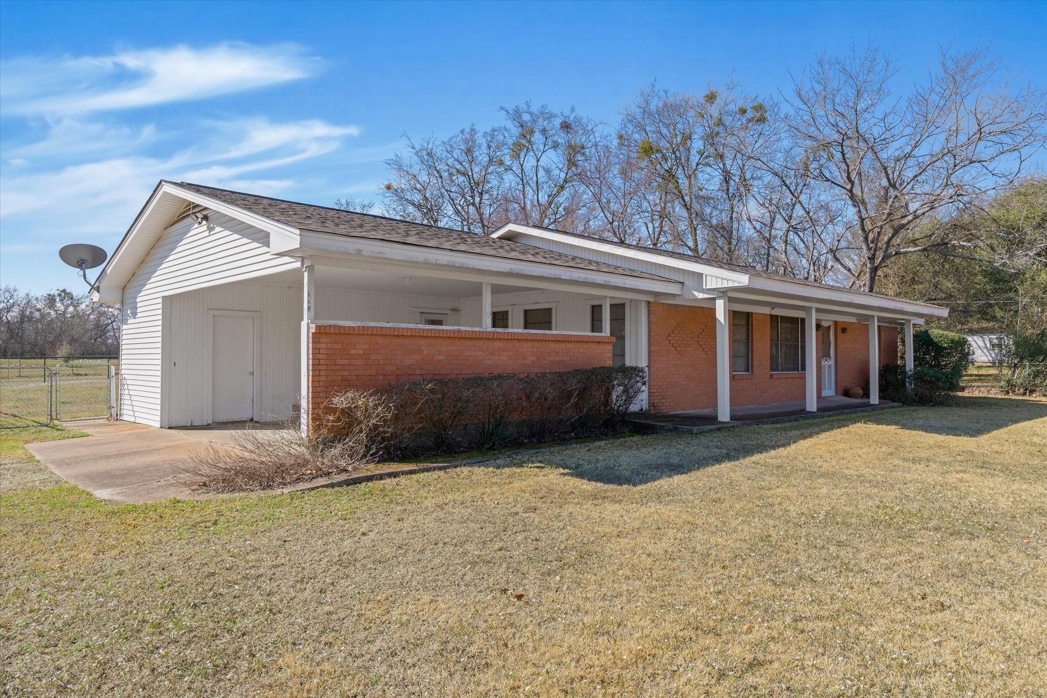 1910 Goodnight Boulevard Wills Point TX 75169