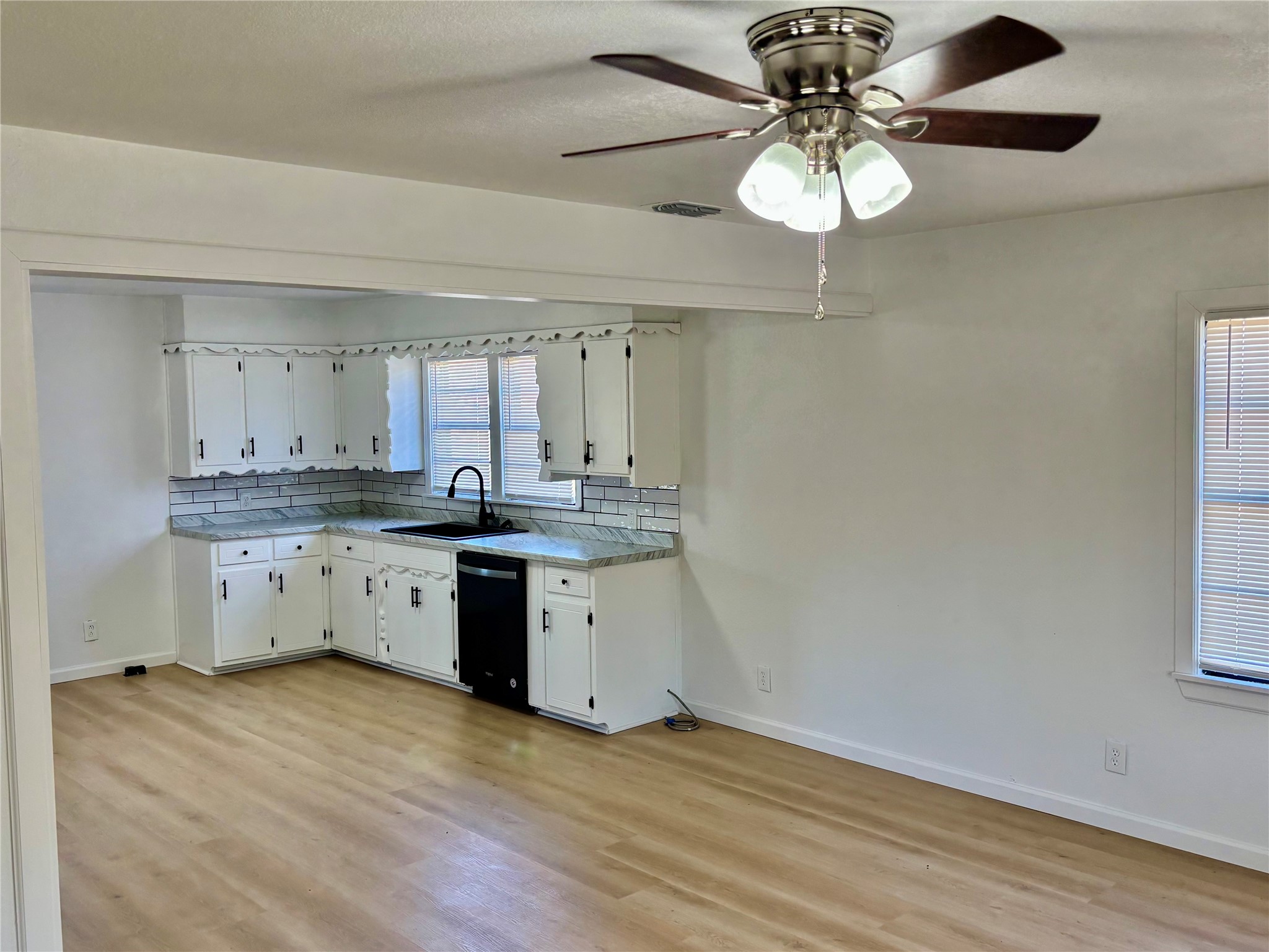 607 Baylor Street Nocona TX 76255