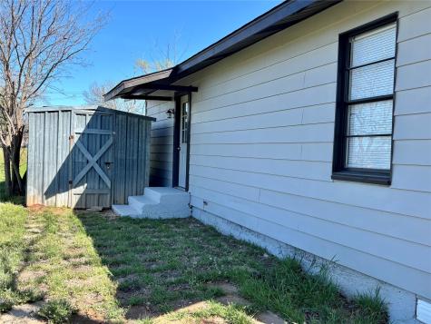 607 Baylor Street Nocona TX 76255