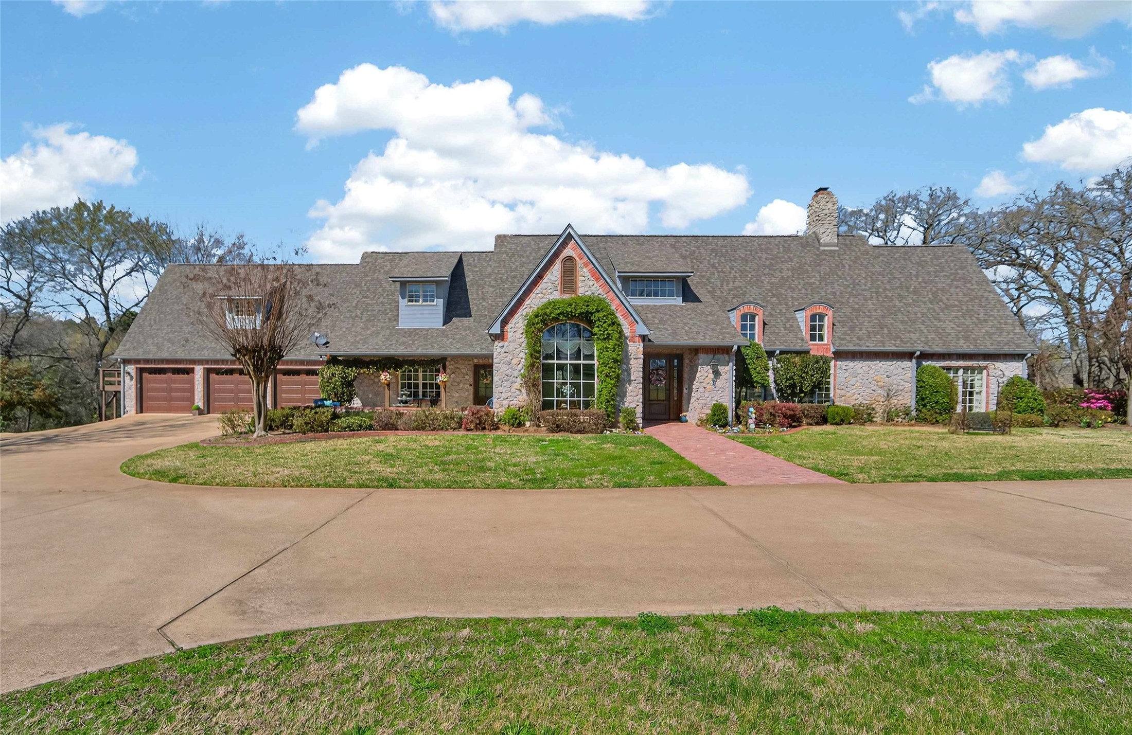 535 Riata Road Bullard TX 75757