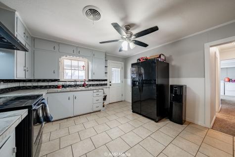 406 N Swenson Street Stamford TX 79553