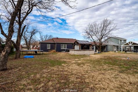 406 N Swenson Street Stamford TX 79553
