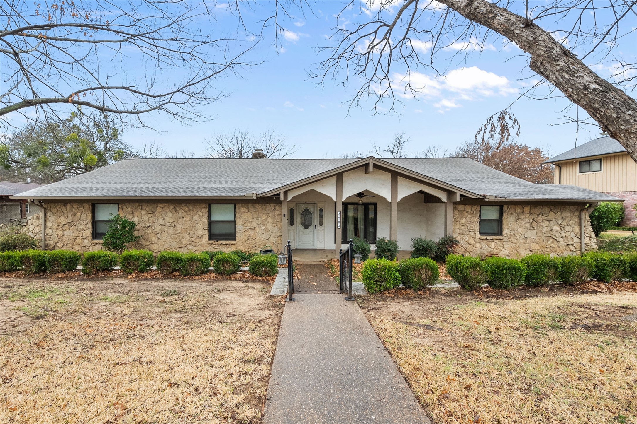 3902 Country Club Road Arlington TX 76013
