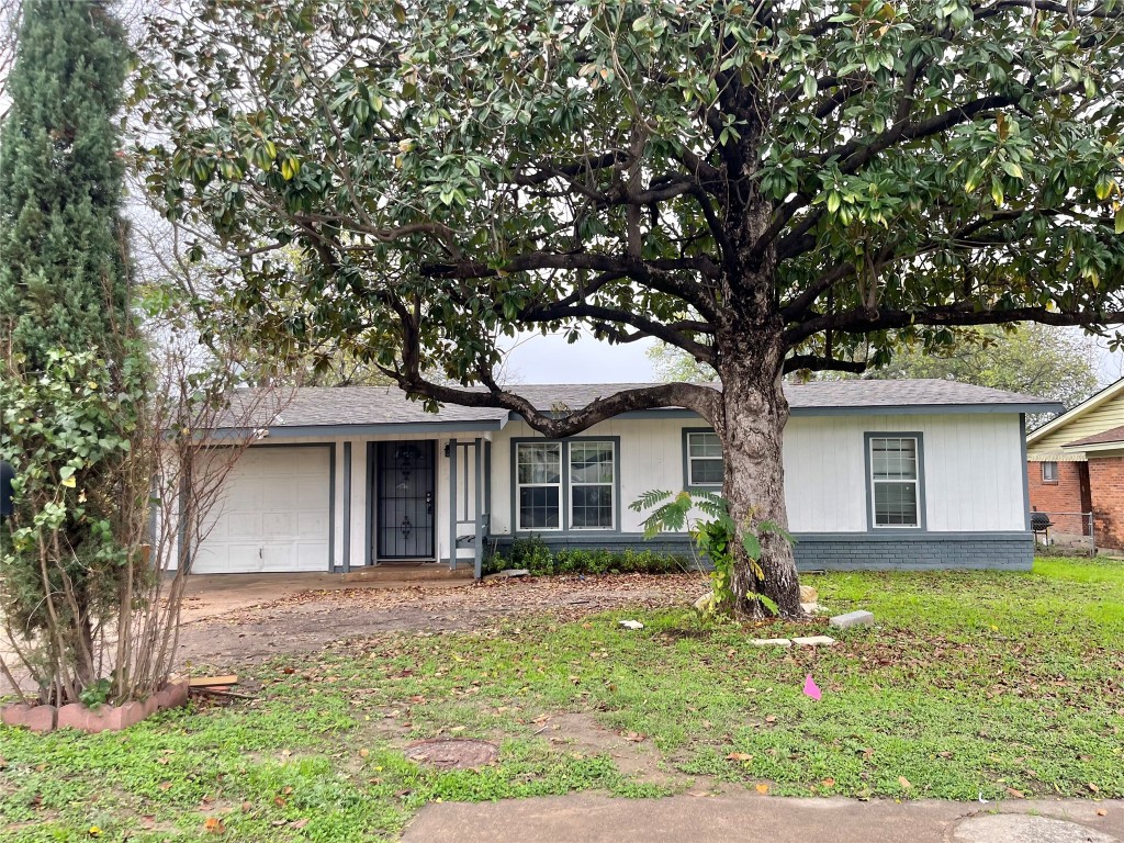 2462 Capri Drive Fort Worth TX 76114