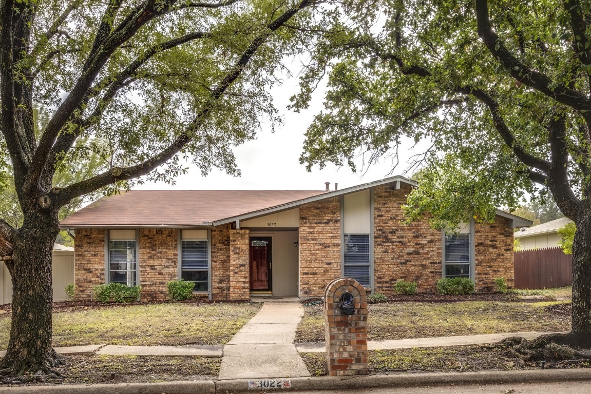 3022 Gayle Drive Garland TX 75044