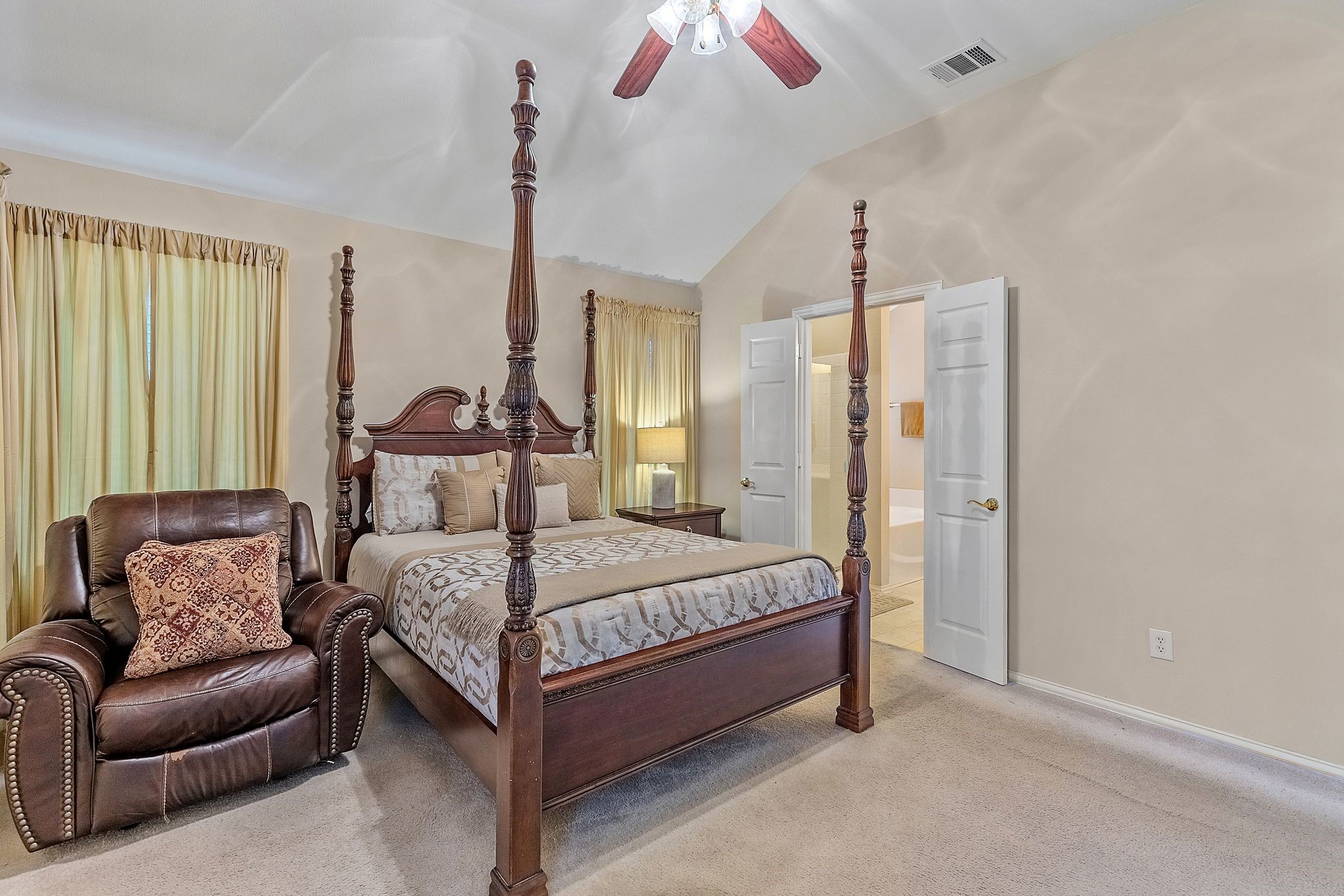 108 Red Cloud Drive Greenville TX 75402