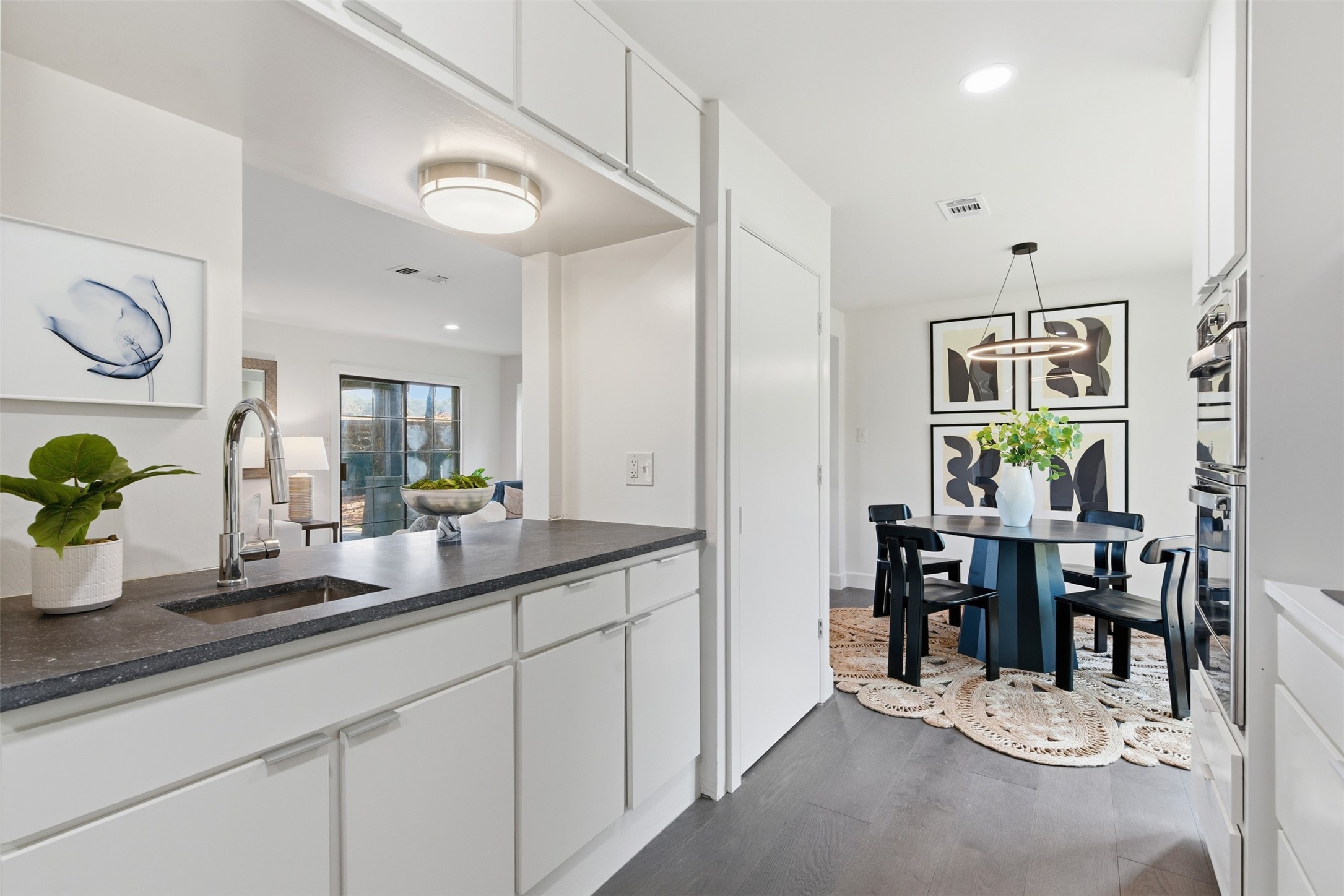 401 Rocky Canyon Court Arlington TX 76011
