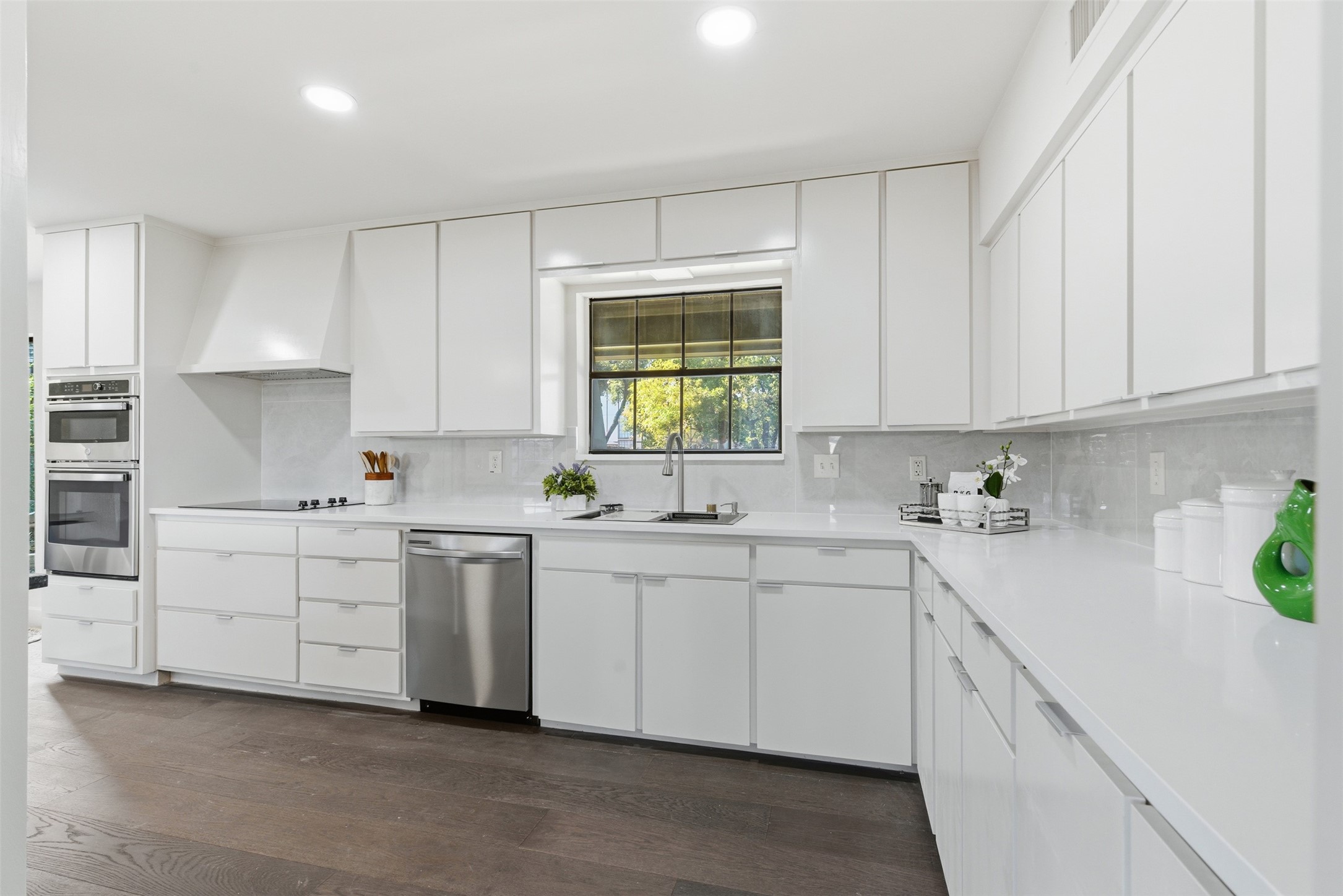 401 Rocky Canyon Court Arlington TX 76011