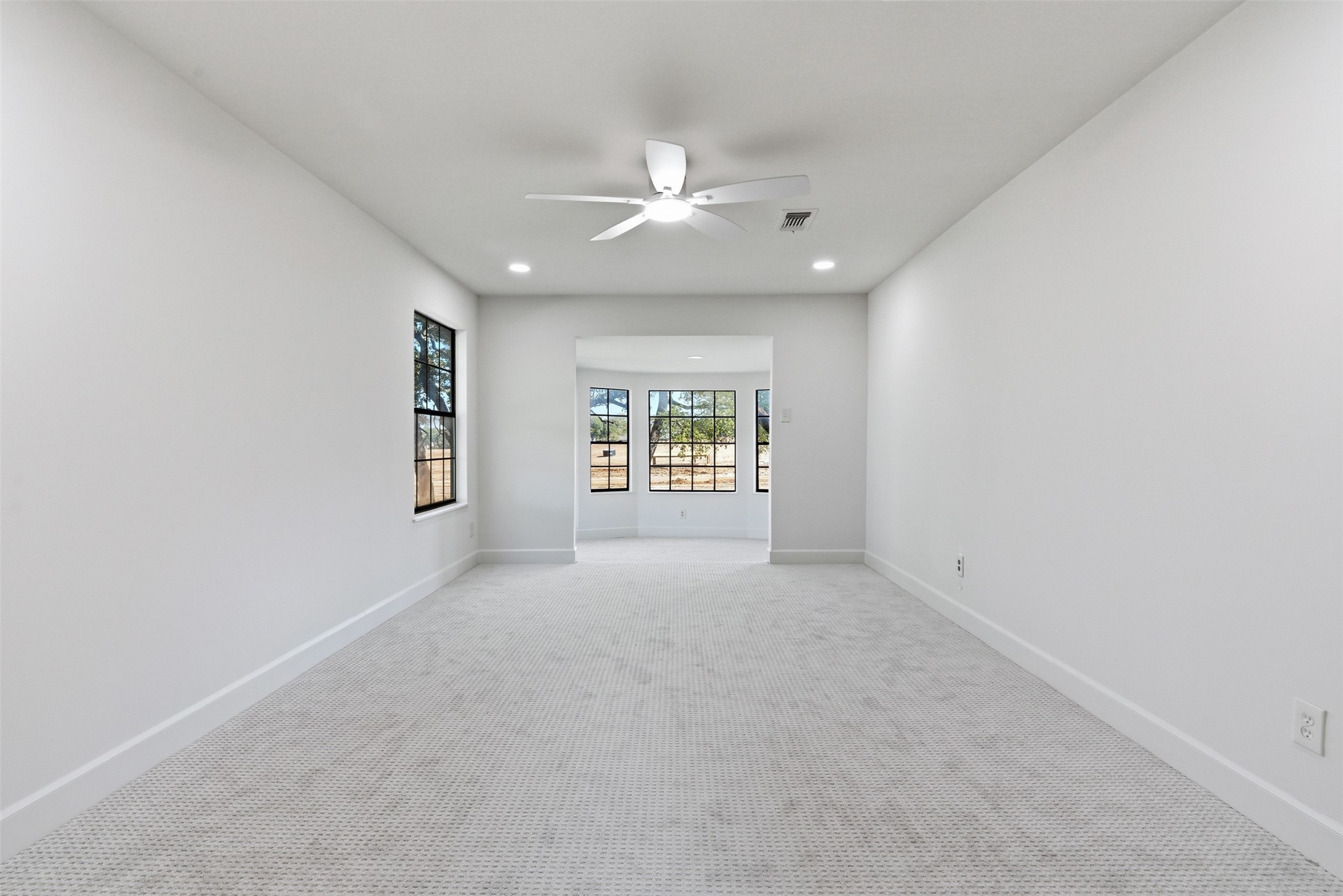 401 Rocky Canyon Court Arlington TX 76011