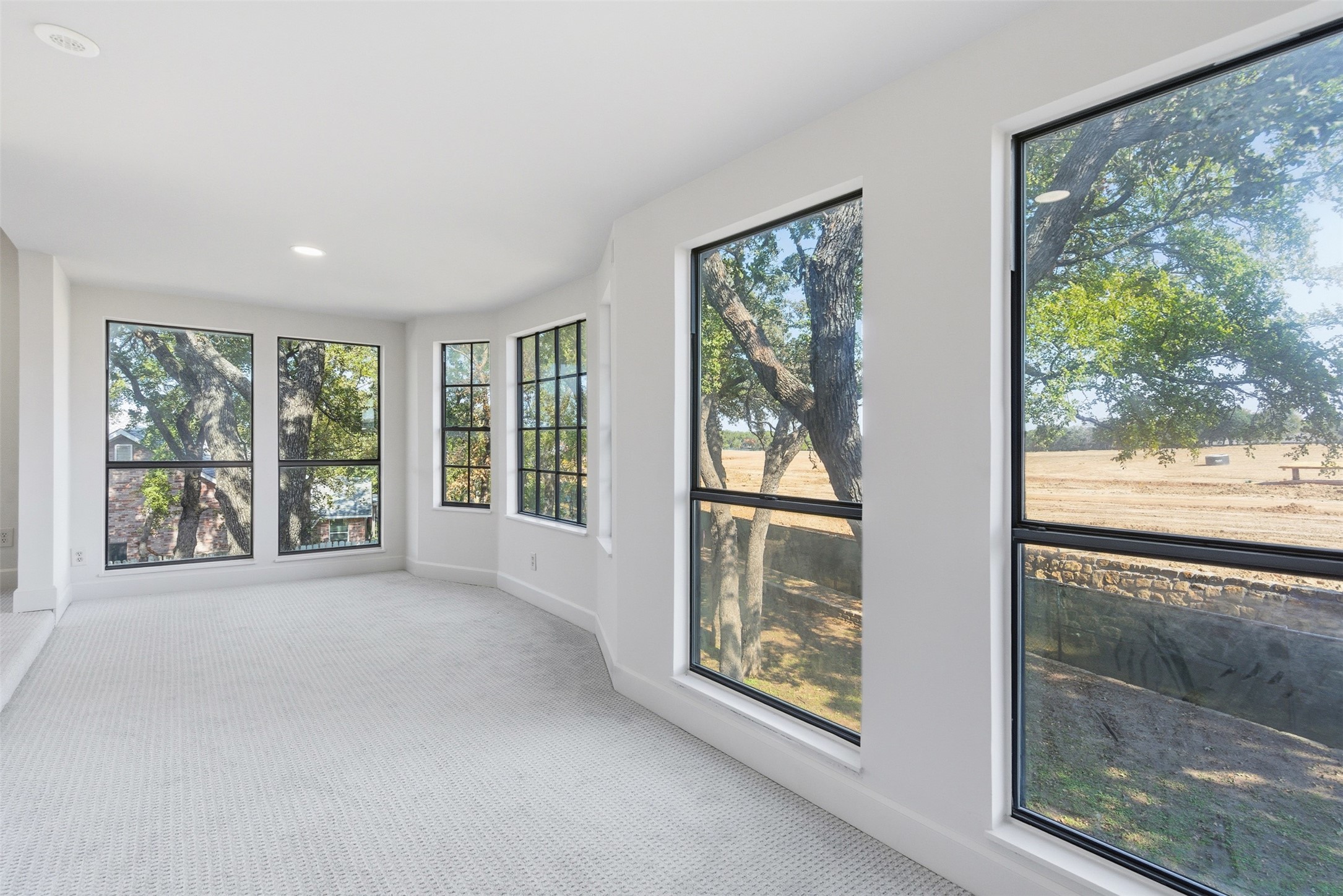 401 Rocky Canyon Court Arlington TX 76011