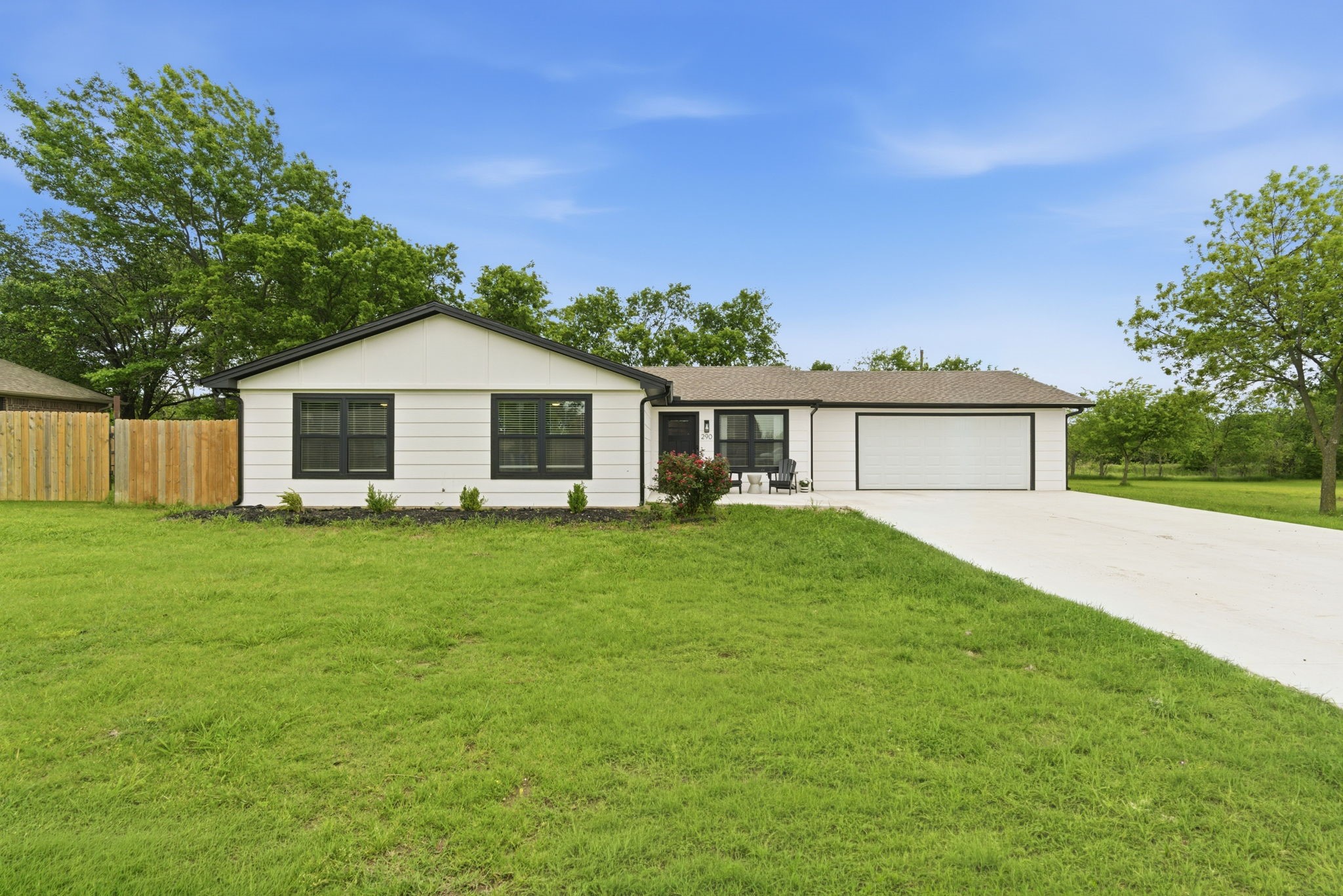 290 Old Spanish Trail Valley View TX 76272