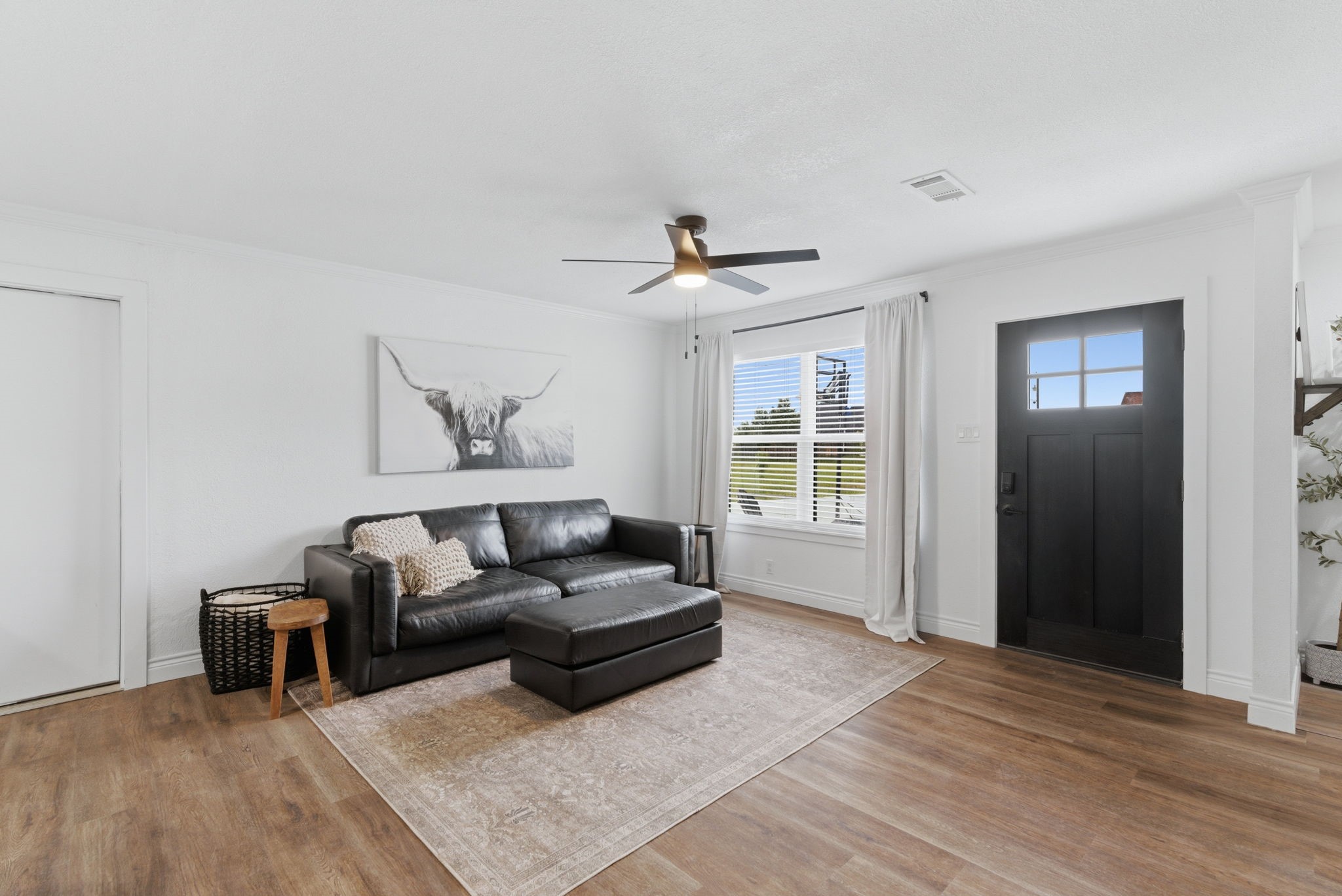 290 Old Spanish Trail Valley View TX 76272