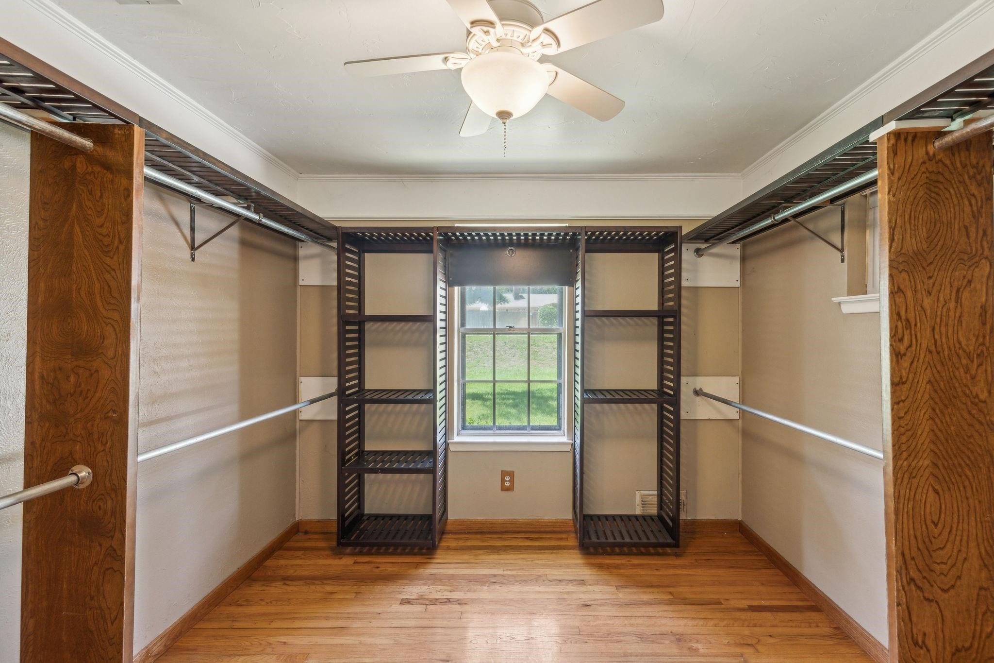 412 Spinner Road Desoto TX 75115