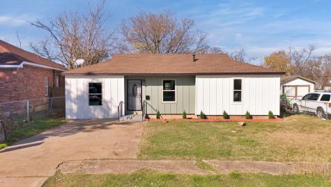 2513 Rattikin Road Fort Worth TX 76105