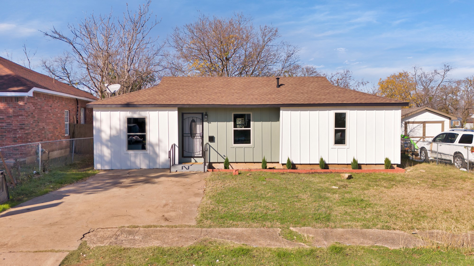 2513 Rattikin Road Fort Worth TX 76105