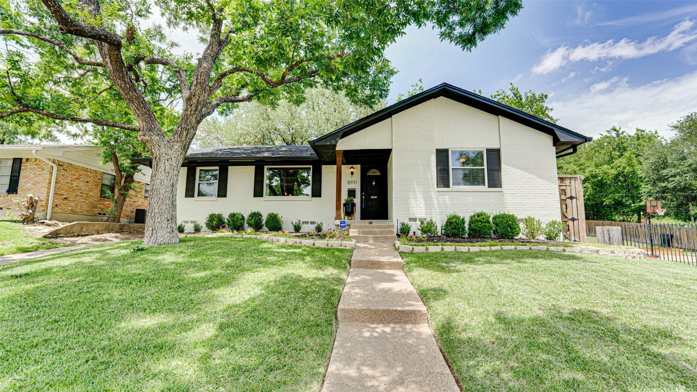 8931 Stanwood Drive Dallas TX 75228