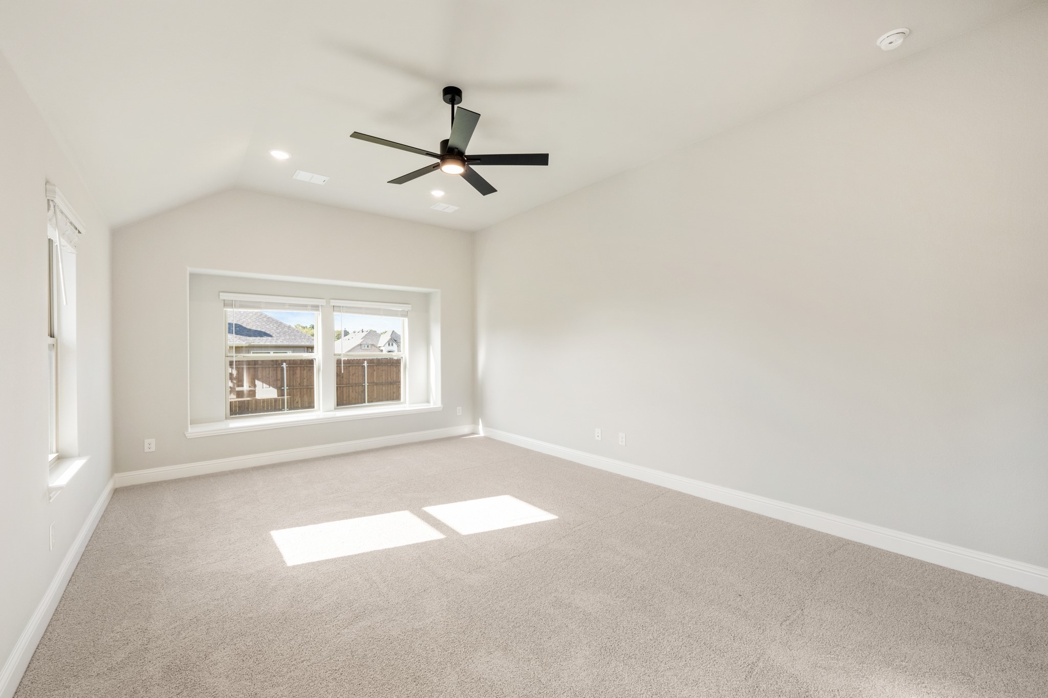 1036 Snowy Owl Drive Alvarado TX 76009