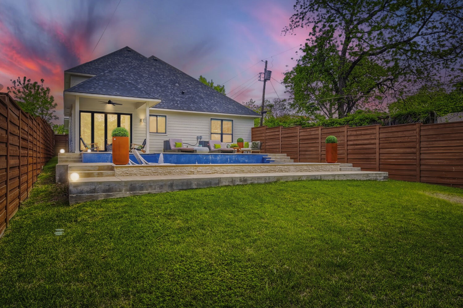 2824 Cain Boulevard Dallas TX 75211