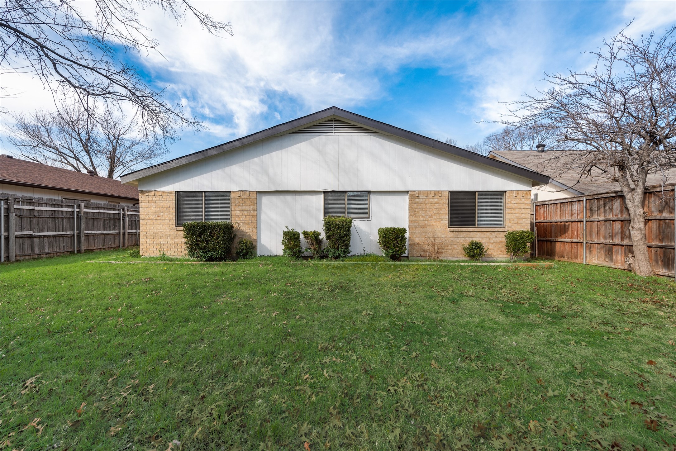 10906 Listi Drive Dallas TX 75238