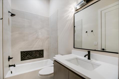 109 Island Court Horseshoe Bay TX 78657