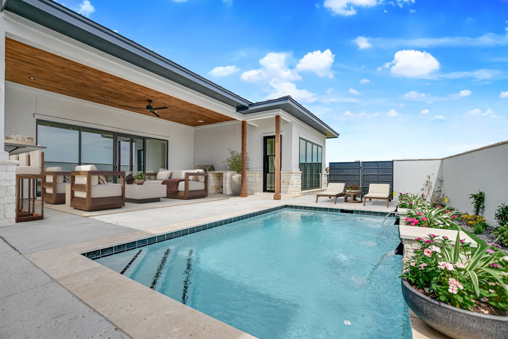 109 Island Court Horseshoe Bay TX 78657