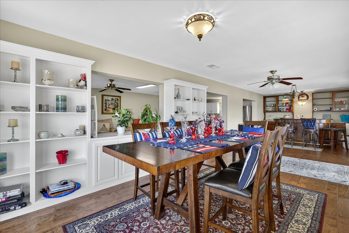 105 Bluewater Circle Mabank TX 75156
